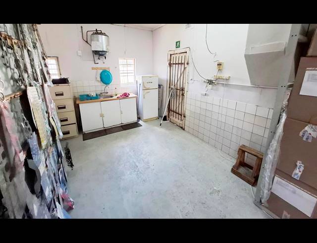 197M² RETAIL RENTED IN DESPATCH CENTRAL